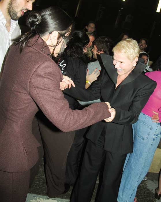 Sabrina Sato e Xuxa Meneghel (Foto Luan Luan Schauman)