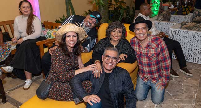 Fabio Judice, Jorge Aragão, Alcione, Ana Paula e Araujo Helter (Foto: Filico)