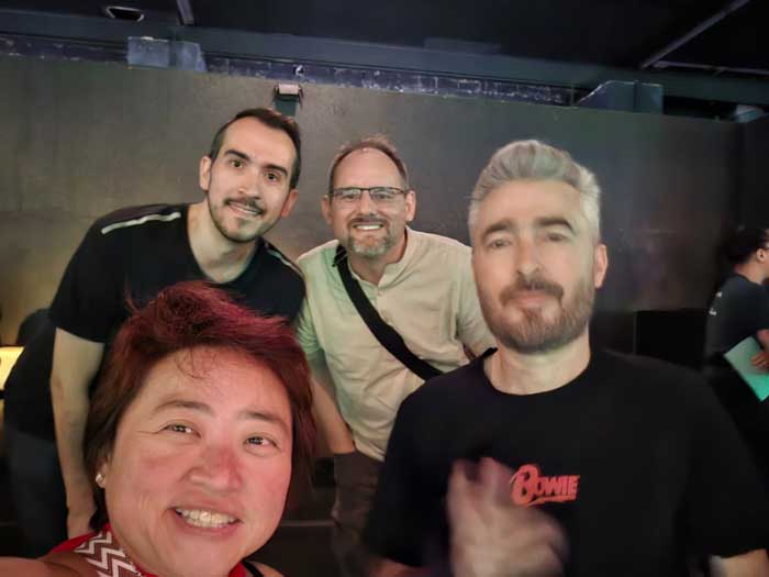 Susan com fás (Foto: Susan Sasaki)