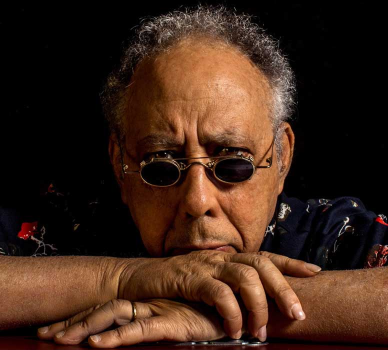 Jards Macalé (Foto: José de Holanda))