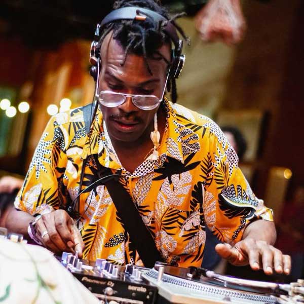 Eduardo Santana e banda - Egil (Divulgação)