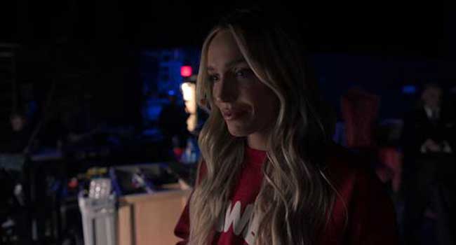 "Alex Cooper: A voz por trás de Call Her Daddy" - Disney+ (Divulgação)