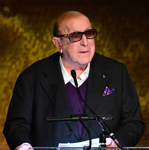 Clive Davis - Por Nekesa Mumbi Moody e Maria Sherman para apnews.com (ReproduçãoInstagram